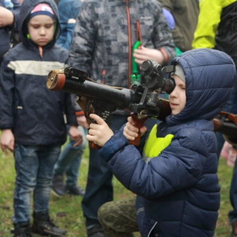 Арселоровцы в гостях у защитников Украины