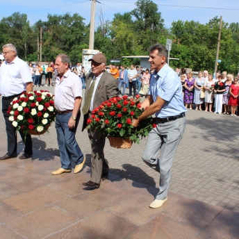 В знак уважения и огромной благодарности