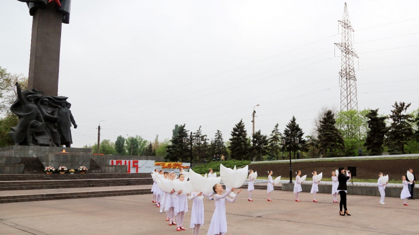 Праздник со слезами на глазах