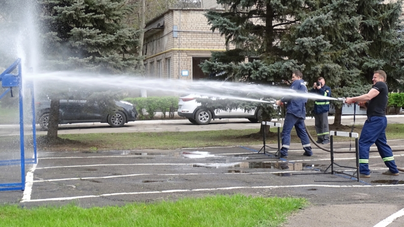 Змагання добровільних пожежних дружин: практика, яка завжди, краще теорії